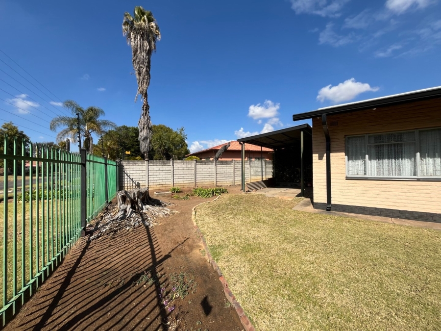 3 Bedroom Property for Sale in Bodorp North West